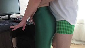Russian Chick Sasha Bikeyeva - Home vid of a Chick in green stretch pants