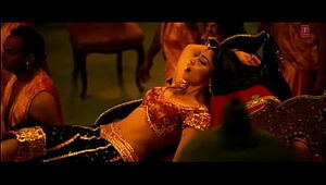 Shriya Saran Nip slide song